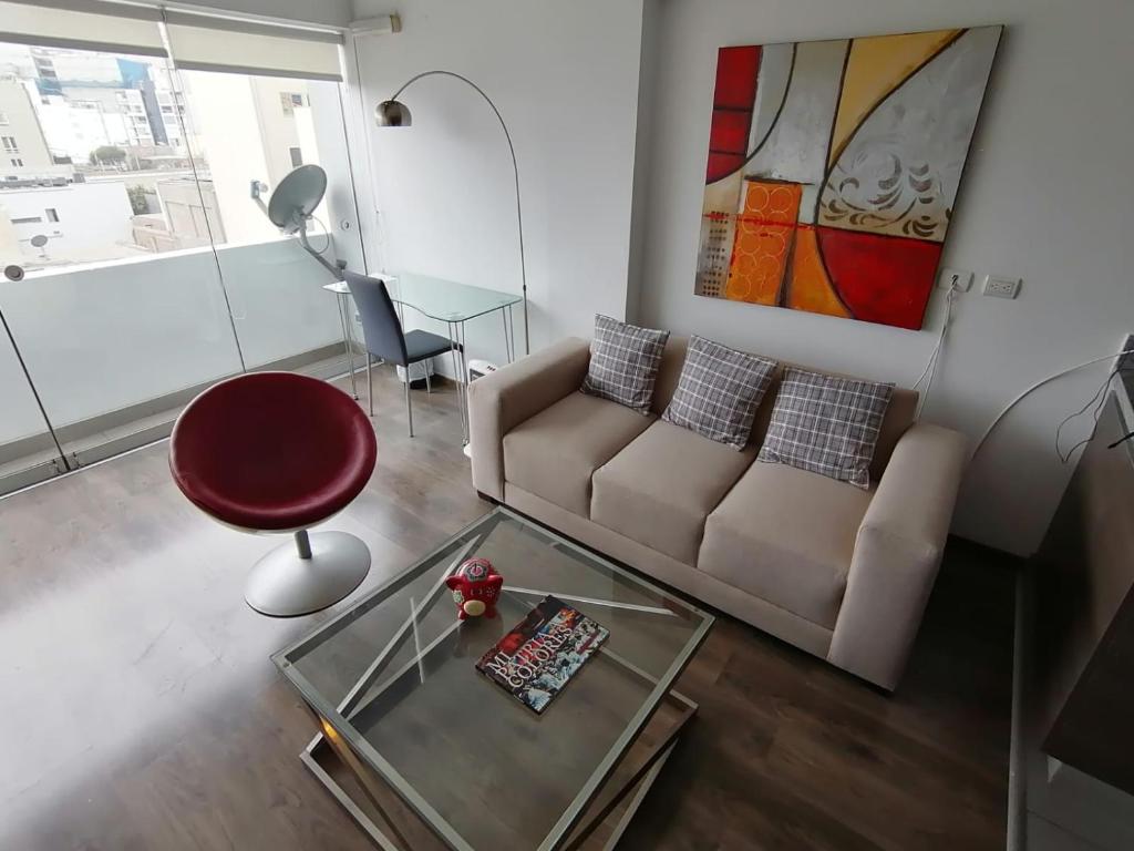 Miraflores 1Bed Duplex room 4