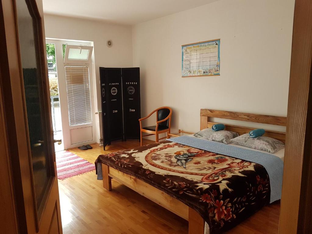 Rooms A2 room 1