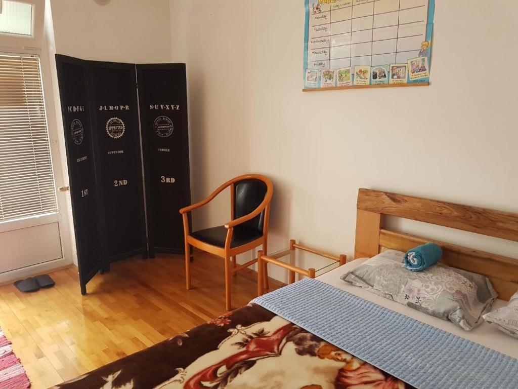 Rooms A2 room 2