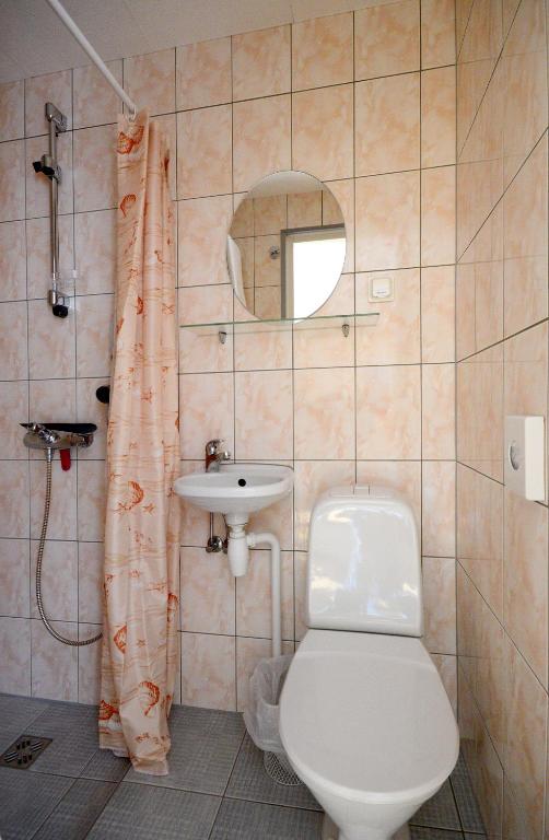 Aisa Guesthouse room 6