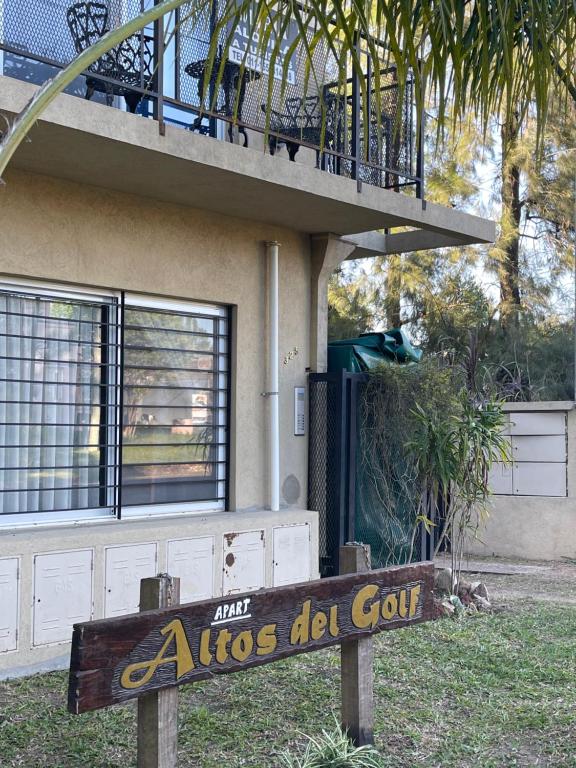 Apart Altos del Golf room 6