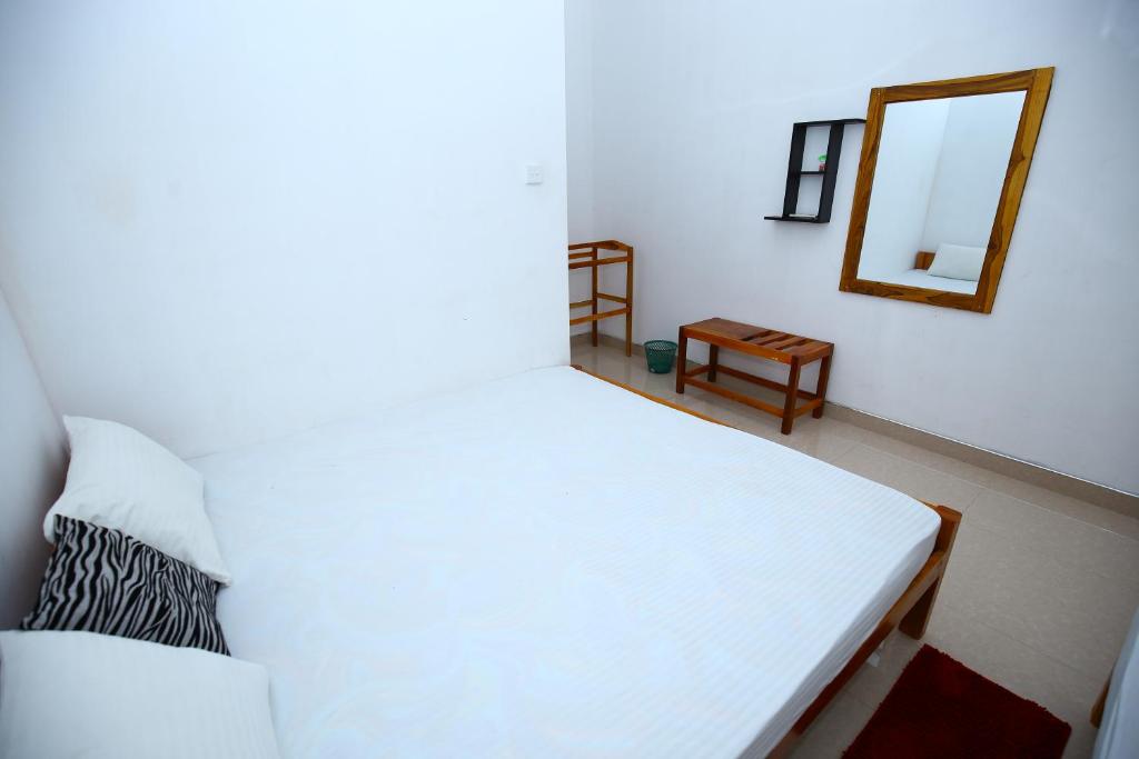 Amadi Rest room 1