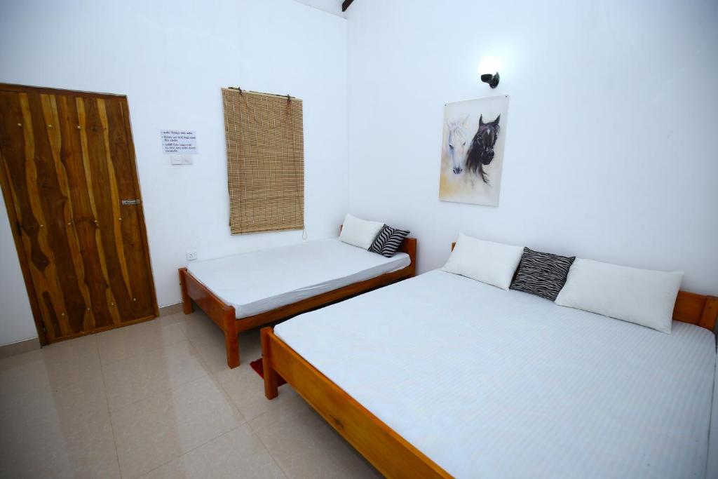 Amadi Rest room 4