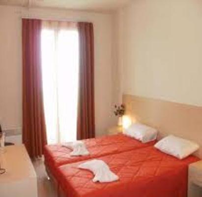 Amfitrion Hotel room 2