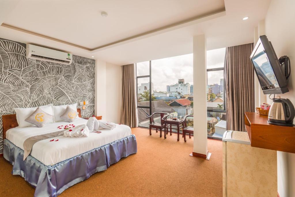 Amona Hotel room 1
