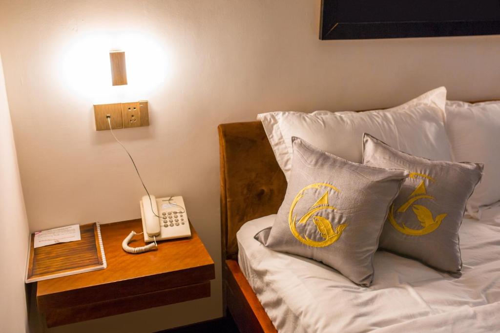 Amona Hotel room 5