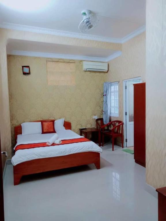 An Binh Hotel room 4