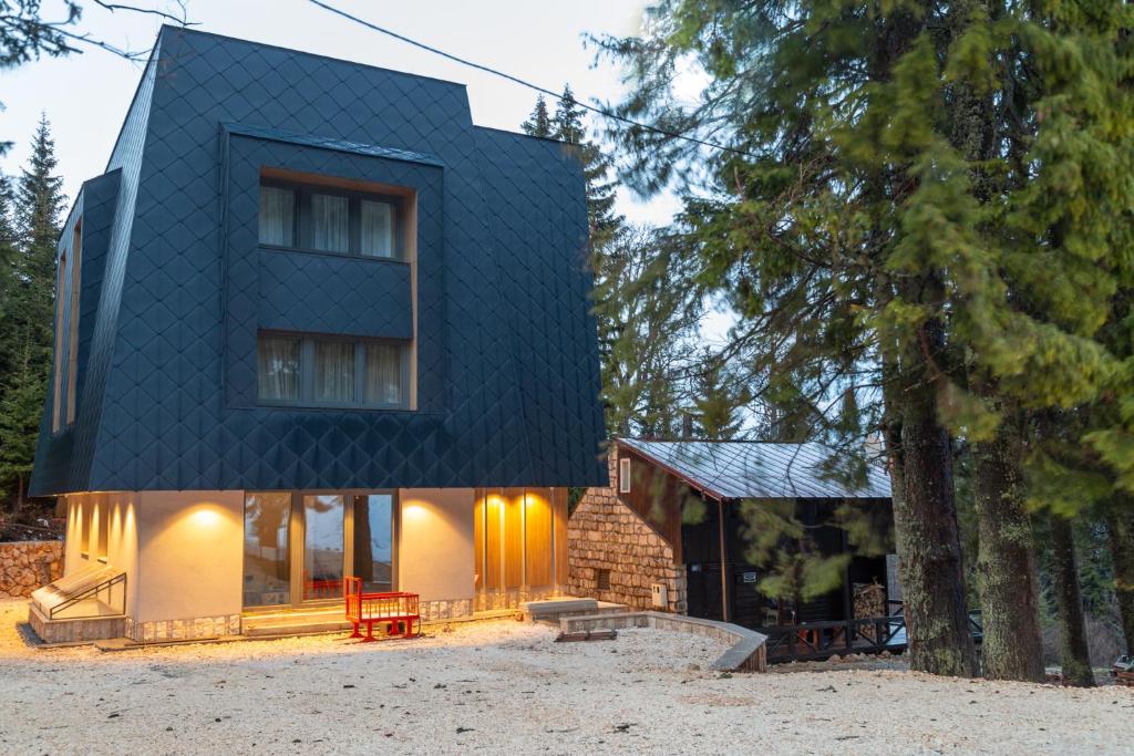 Luxury Apartments Anja room 2