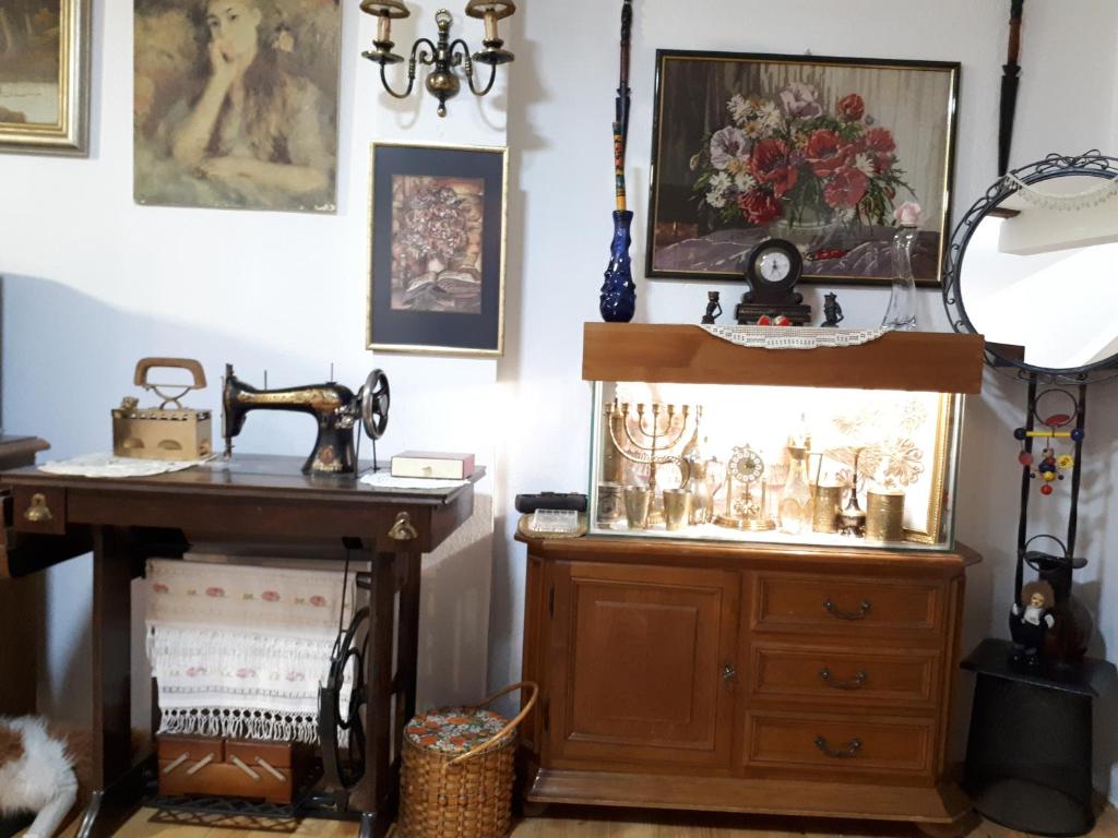 Apartment Sun room 5