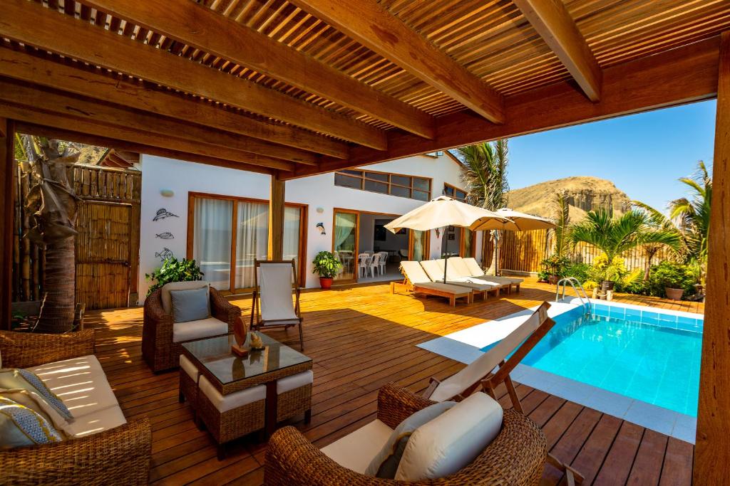 La Balsita BeachFront Organos room 3