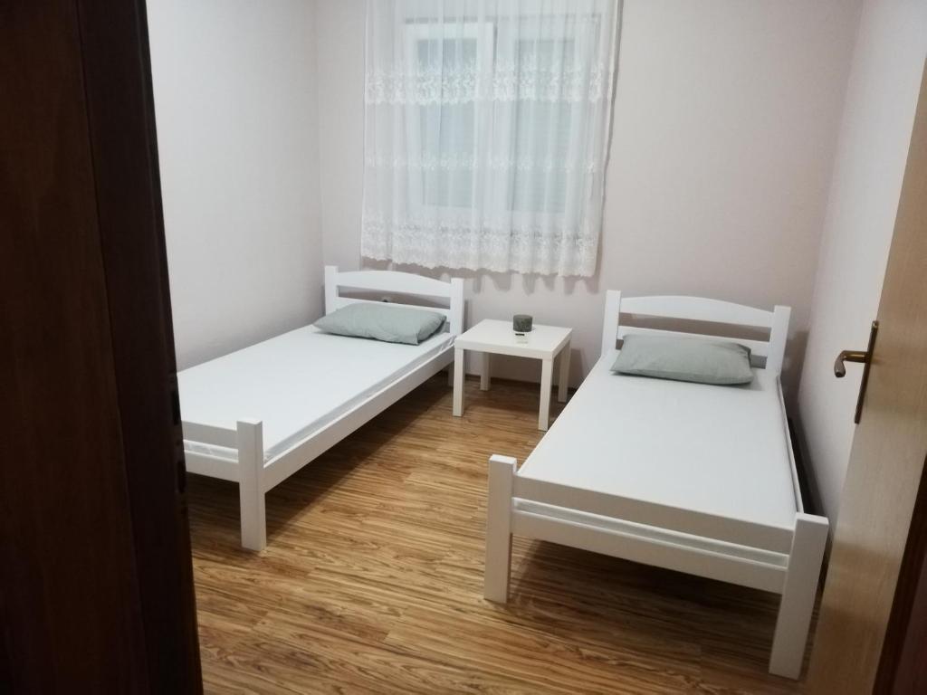 Bega Apartman room 6