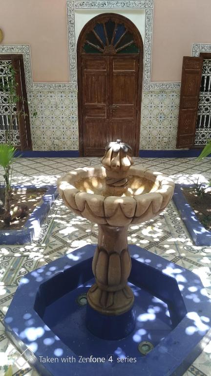Riad Bouchouari 33 room 1