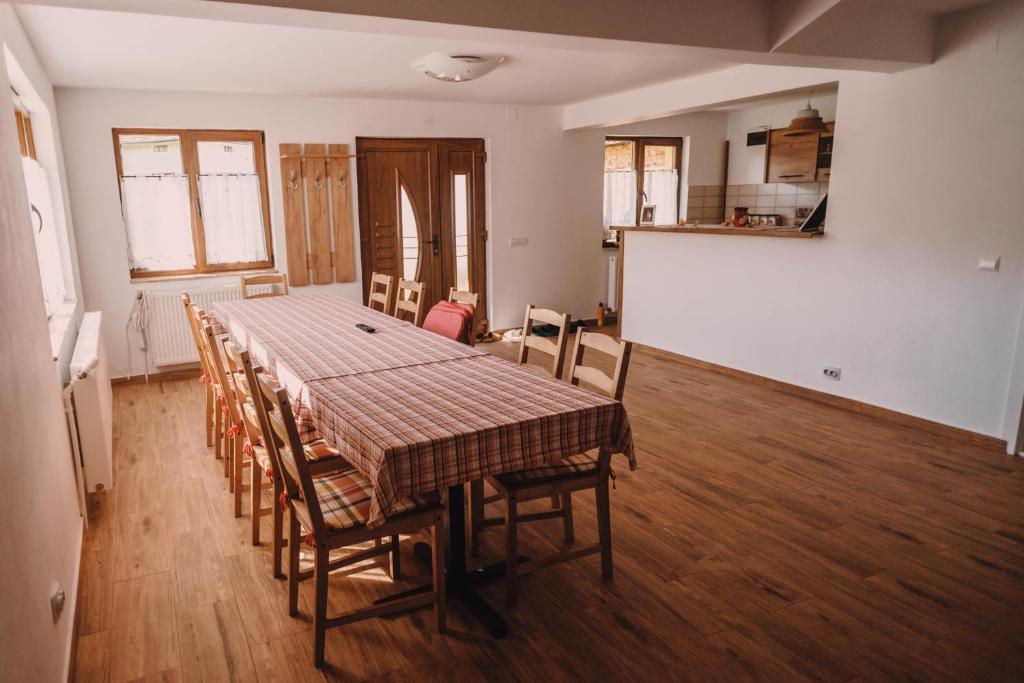 Casa Bunicilor room 5