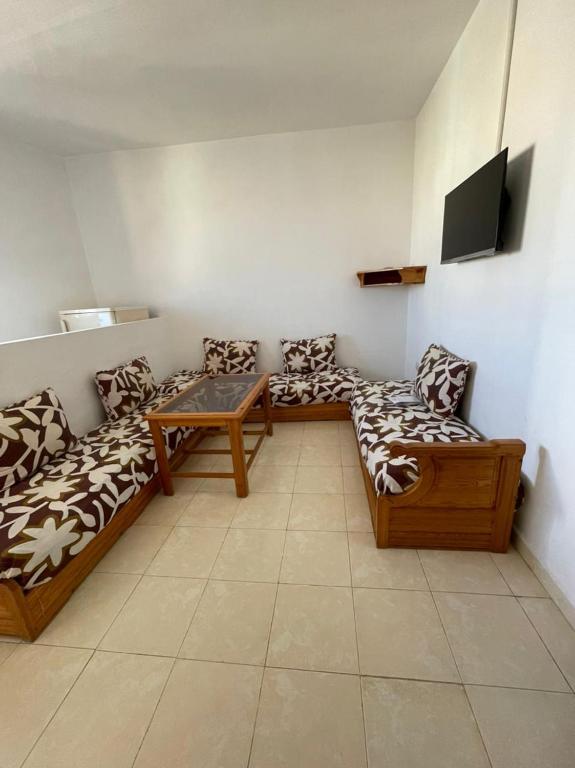 Calairis House room 1