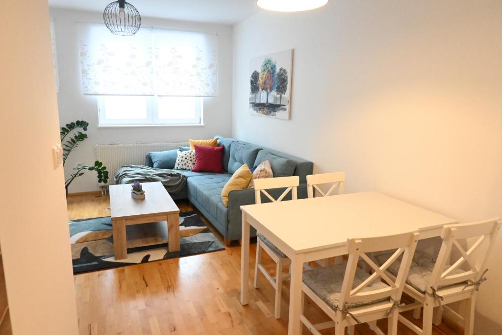 Apartman "Centar" Pale room 2