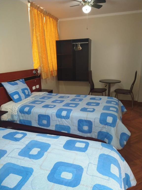 HOSTAL REAL CERRILLOS room 5