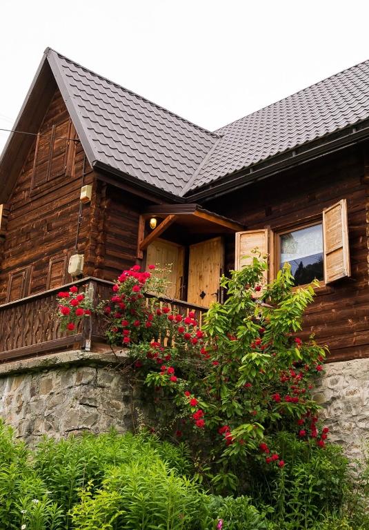 Chalet M room 2