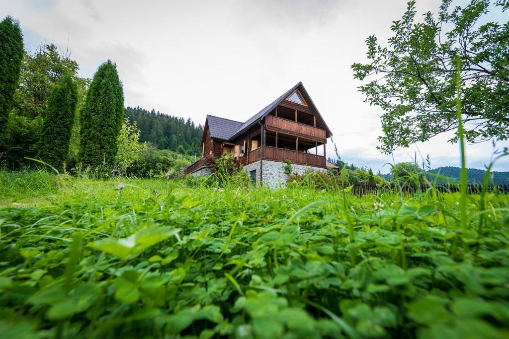 Chalet M room 3