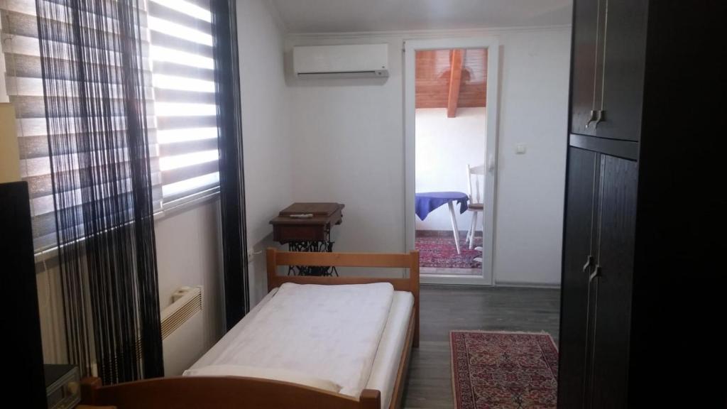 Chardak Apartment Sarajevo room 2