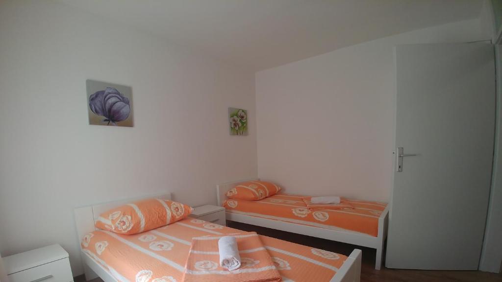 City Mid Mostar Apartment room 4