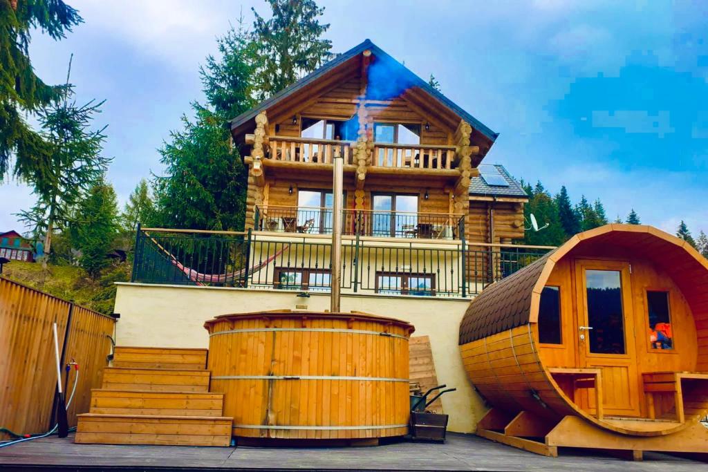 Chalet du Lac room 1