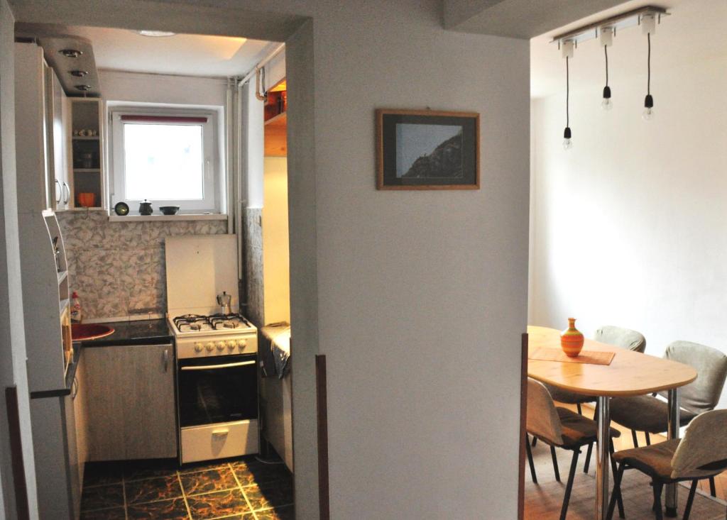 Simple and comfortable room 1