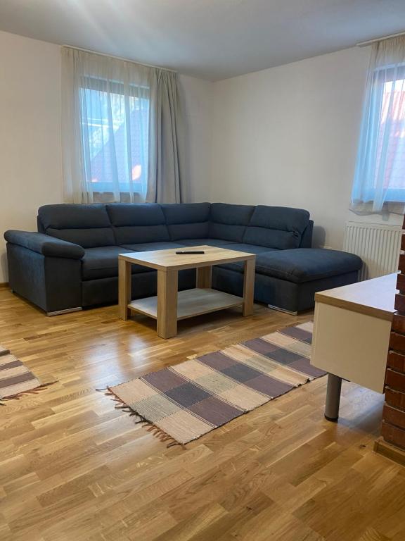 Csomád Apartments room 4