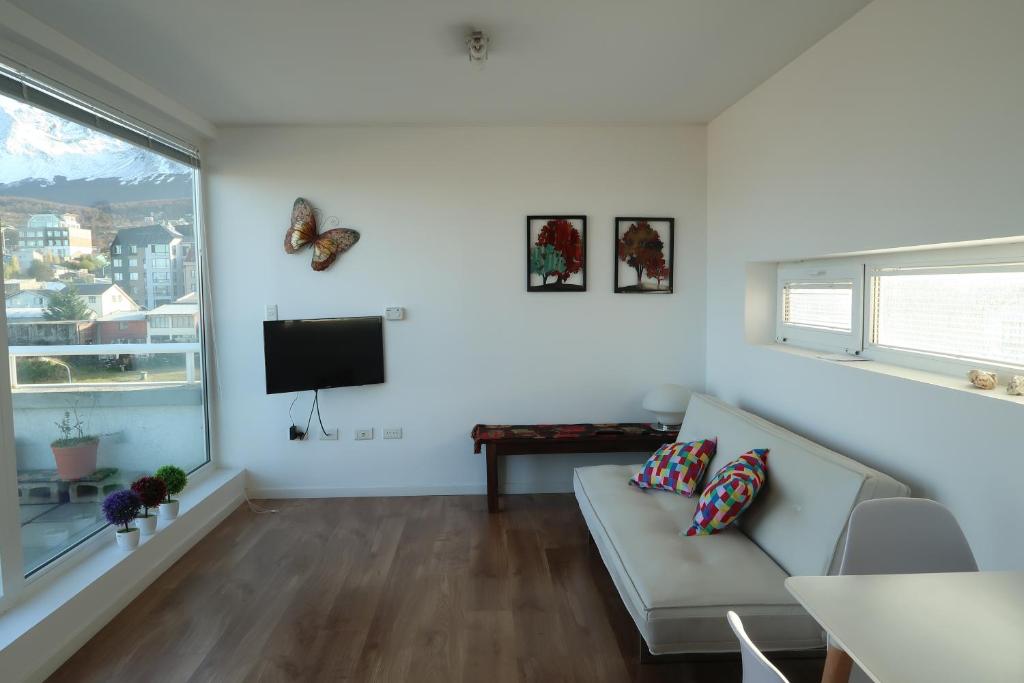 Lo de Moli 5A room 2