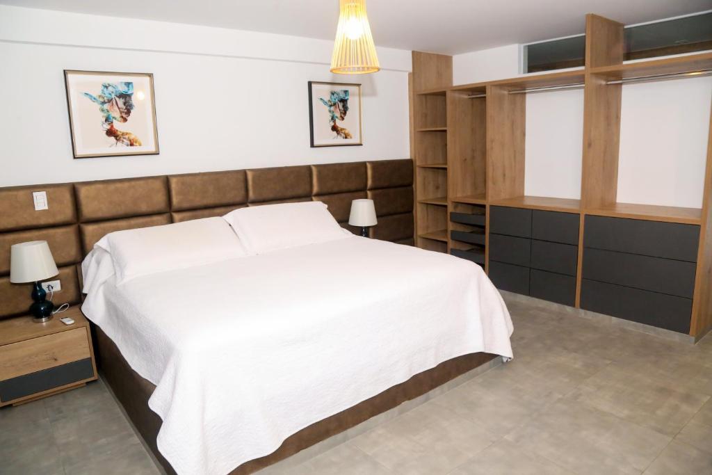 Brisas de Vichayito - Casa de Playa room 5