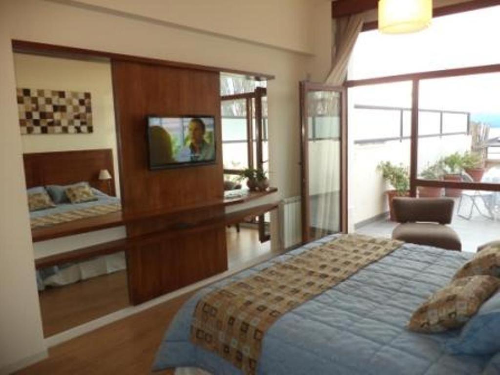 Bariloche Downtown 2 room 1