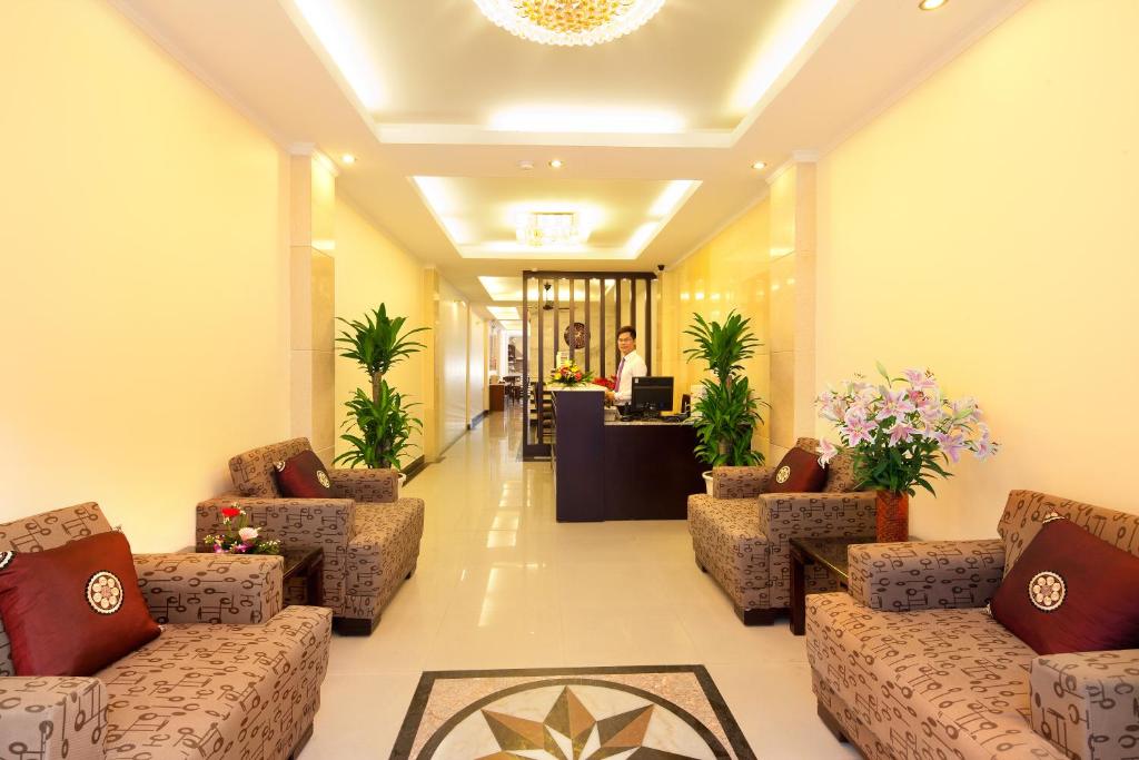 Rising Dragon Estate Hotel – Photos 3