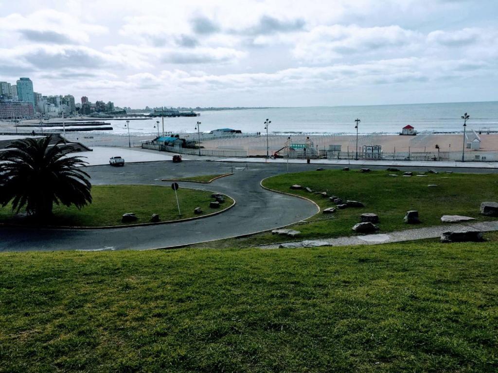 Mar del Plata Eiffel XIV room 3