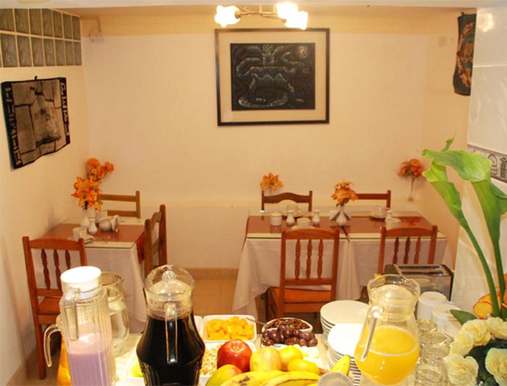 Hostal El Auqui room 2