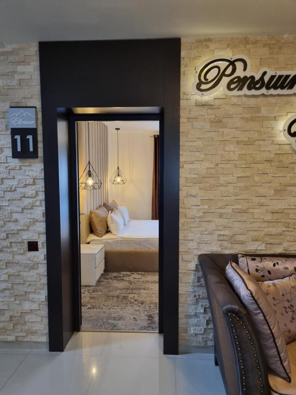 Pensiunea Ellemar room 6