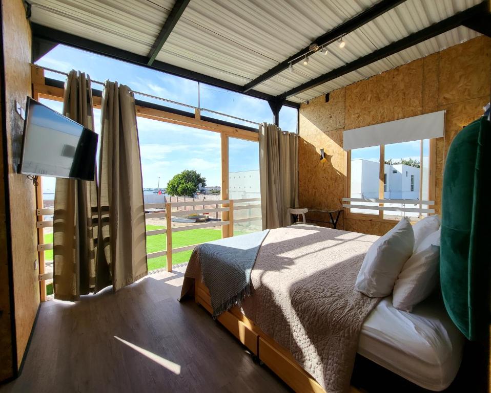 El Santuario room 1