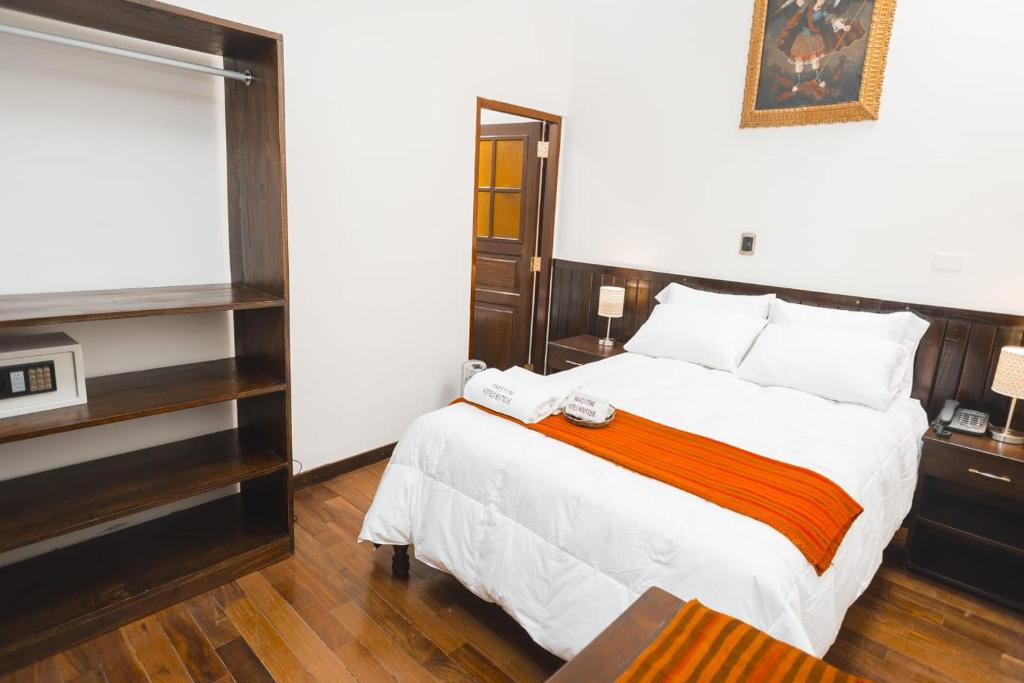 Emilia Hotel room 1