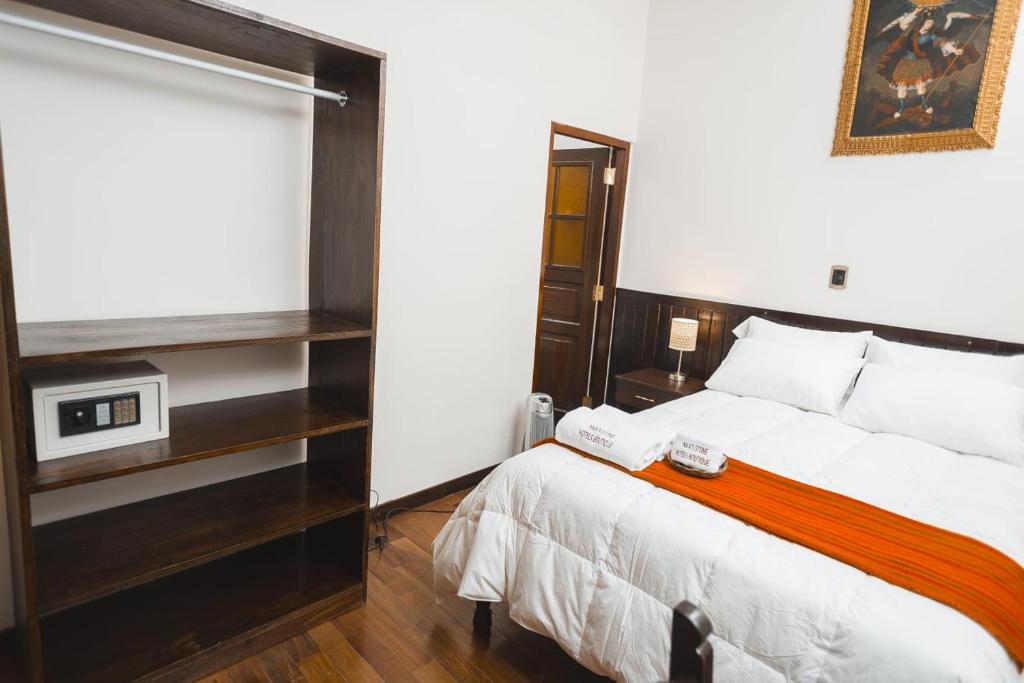 Emilia Hotel room 3