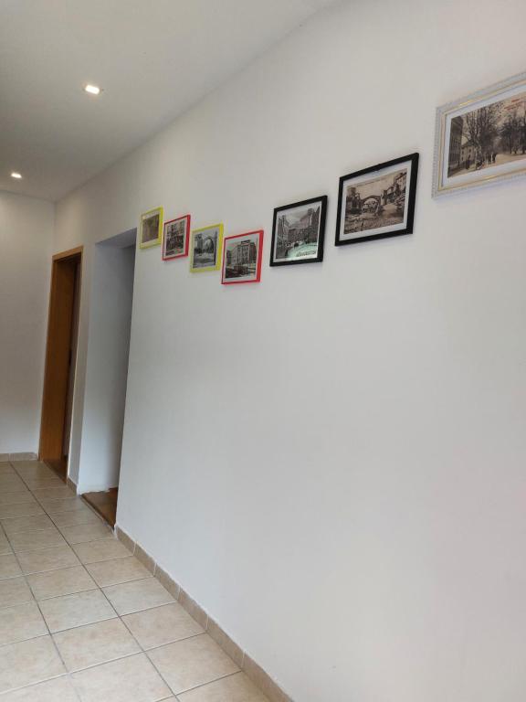 Hostel Enardi room 1