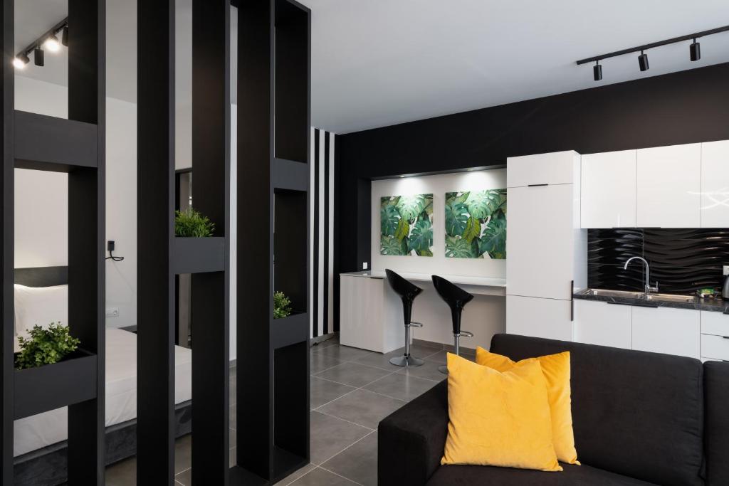 Ermou Athens City Center Apartment room 1