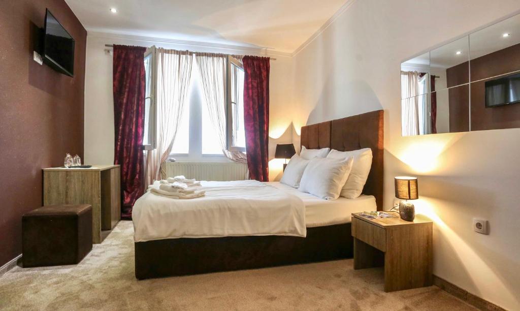 ESHE Boutique Hotel room 6