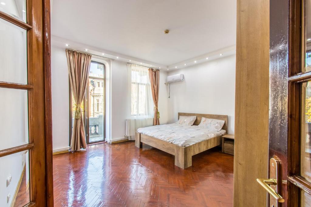 Apartment Faryna room 2