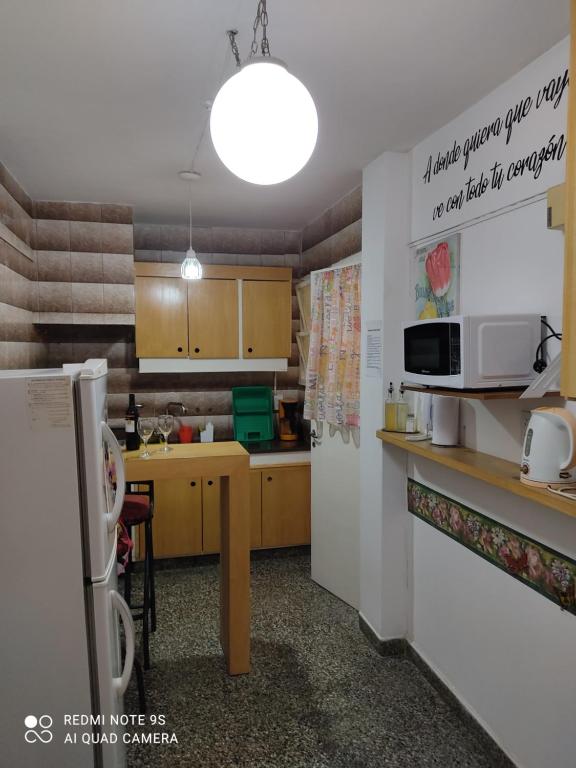 Viajeros felices en lo de Lucía room 4