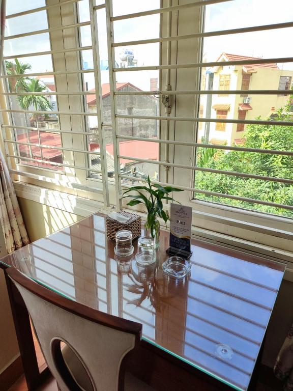 Forever Hotel room 2