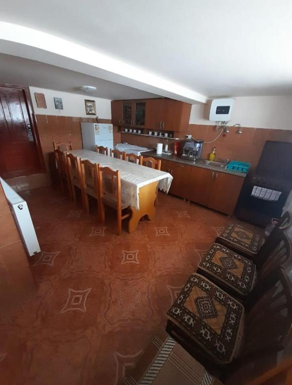 Casa Ghețari room 4