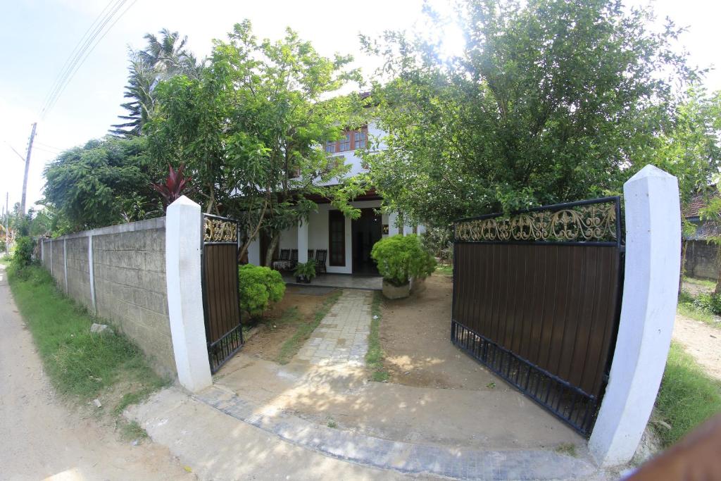 Grindlays Villa room 3