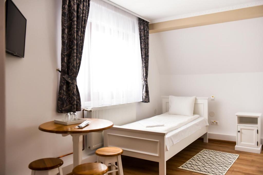 Hadnagy Panzió room 6
