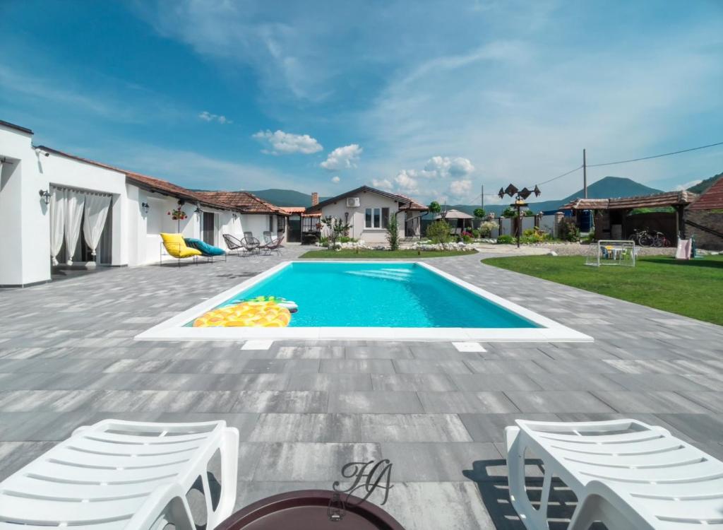 Family estate Hadžalova avlija room 5