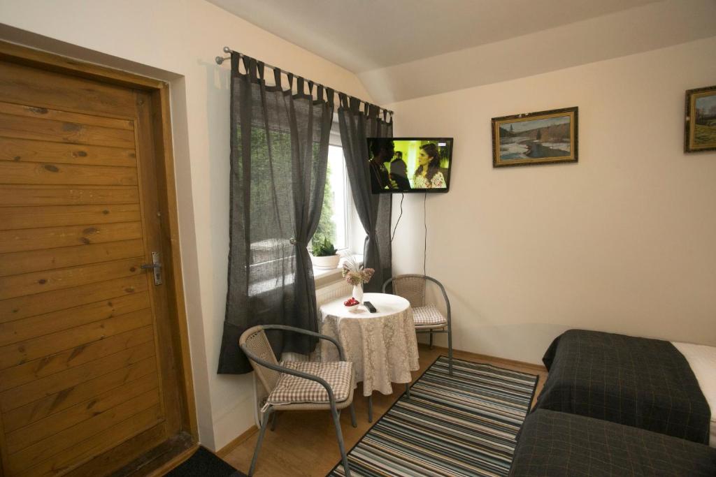 Center studio hause room 6
