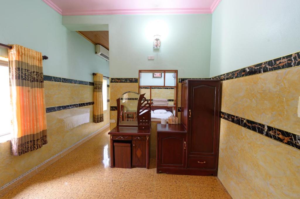 Hoa Biển Hotel room 5