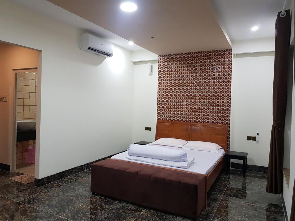 Khách sạn Hoàng Gia room 4